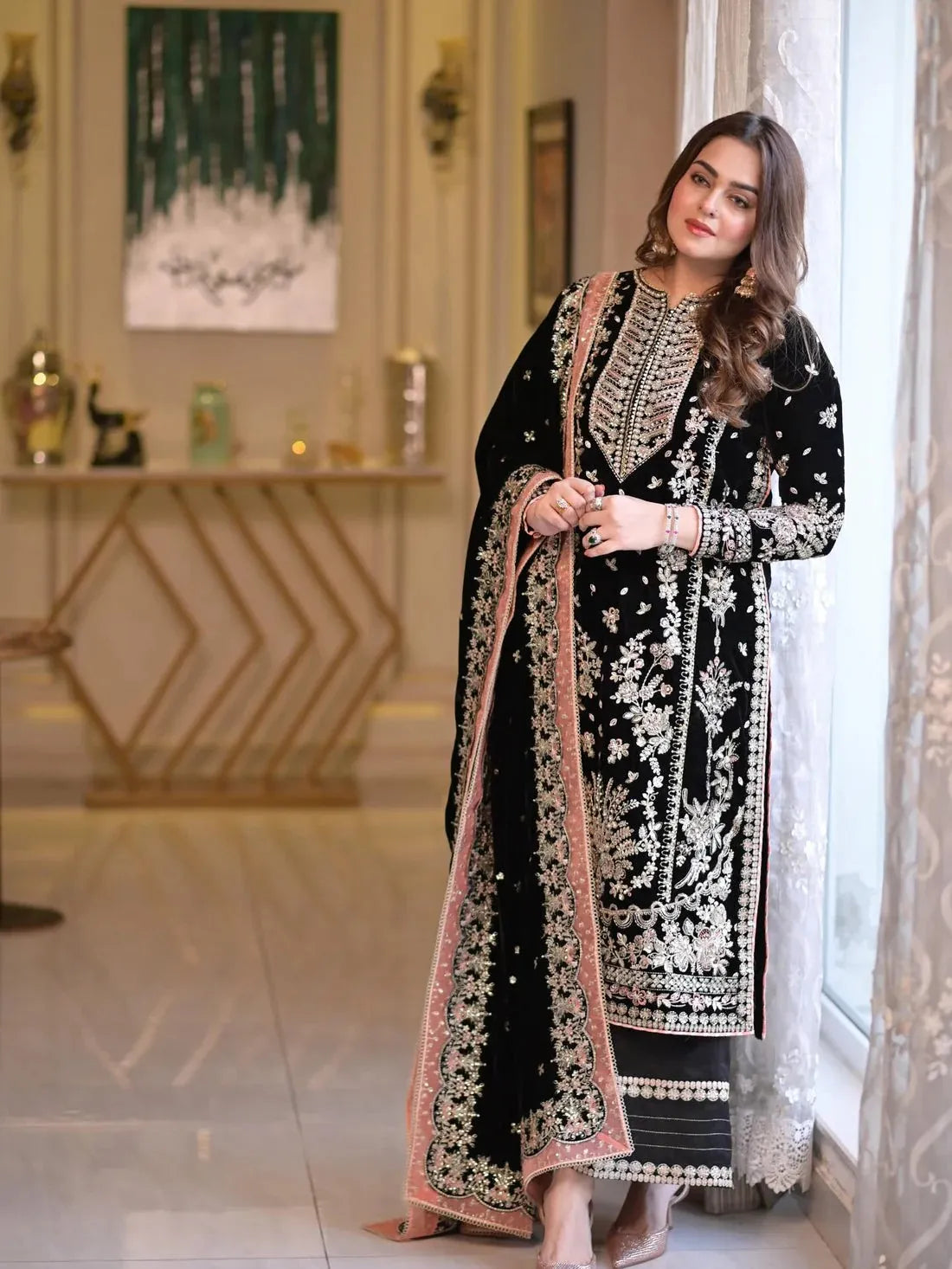 Aneela’s Luxury Embroidered Lawn Wedding Suit – Black